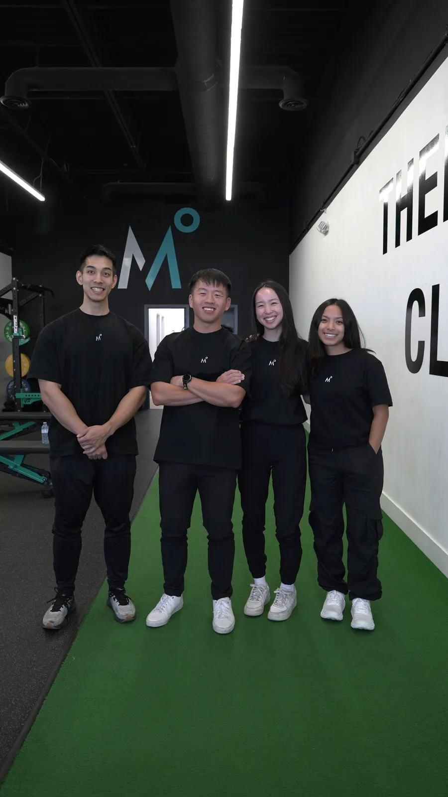 M.O. Therapy team showcasing a positive, growth-oriented clinic culture